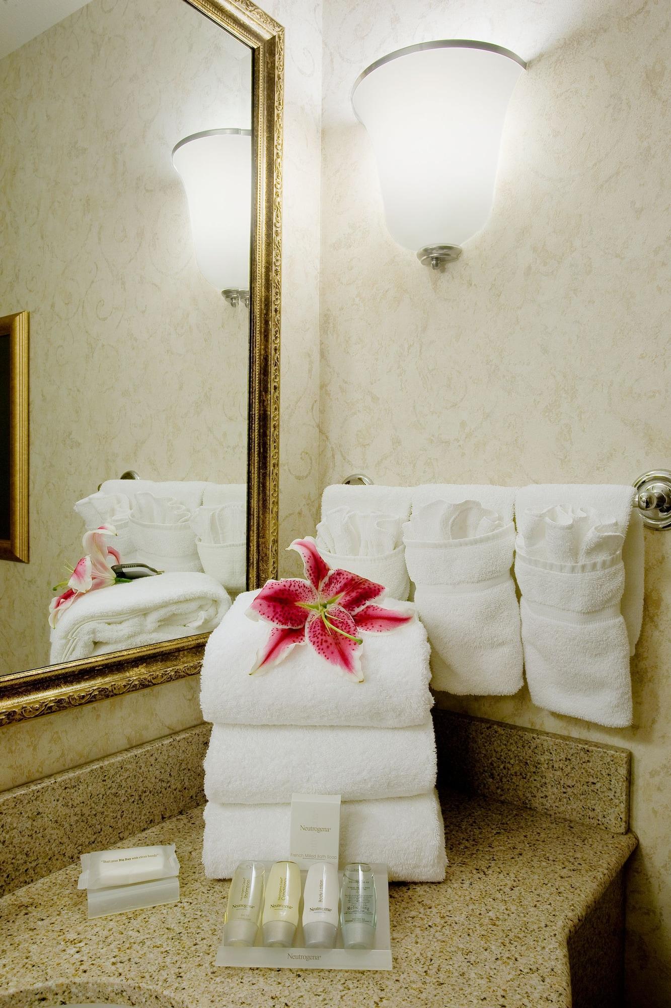 Hilton Garden Inn Tri-Cities/Kennewick Bagian luar foto